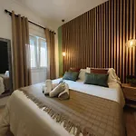 Le Charme Little Апартаменти