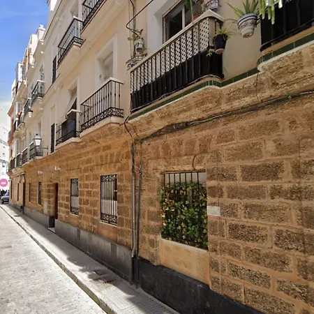 Le Charme Little Cadiz