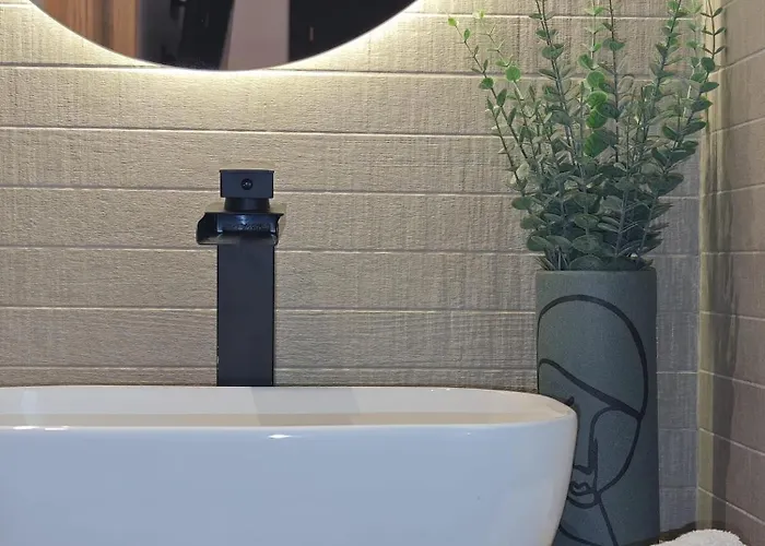 Le Charme Little Apartment *