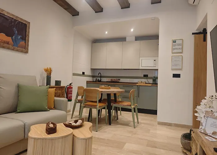 Le Charme Little Apartment