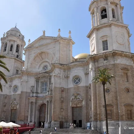 Le Charme Little * 加的斯