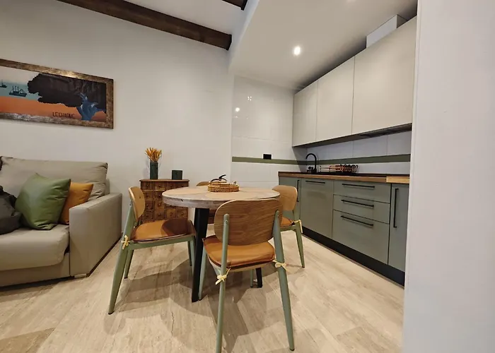 Le Charme Little * Cadiz